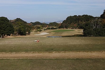 朝日ゴルフクラブ白浜コース HOLE8-2