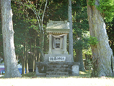 勝負の神様、猪鼻神社
