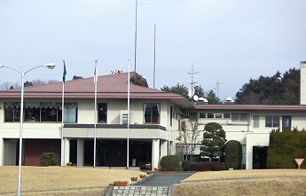 クラブハウス全景