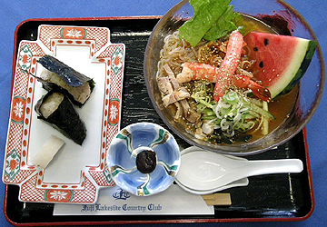 冷麺と舞茸のおにぎり