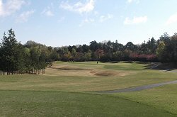 飯能くすの樹CC 2番ホール