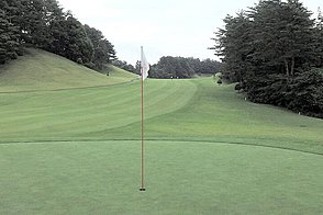 青梅ゴルフ倶楽部（中・東） HOLE4-3