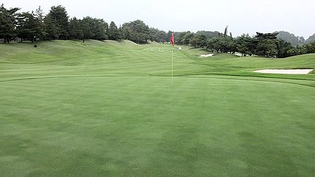 立川国際カントリー倶楽部  草花 HOLE16-2