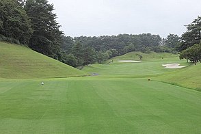 立川国際カントリー倶楽部  草花 HOLE13-1