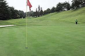 立川国際カントリー倶楽部  草花 HOLE15-3