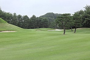 立川国際カントリー倶楽部  草花 HOLE17-2