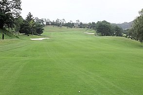 立川国際カントリー倶楽部  草花 HOLE18-2