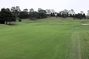 立川国際カントリー倶楽部  草花 HOLE18-3