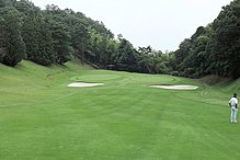 立川国際カントリー倶楽部  草花 HOLE6-3