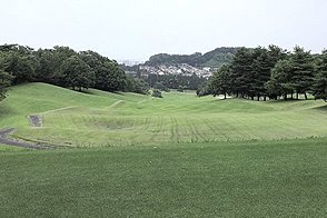 立川国際カントリー倶楽部  草花 HOLE9-2