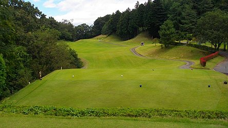 東京五日市カントリー倶楽部 HOLE1-1