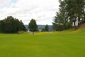 東京五日市カントリー倶楽部 HOLE8-2