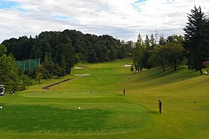 東京五日市カントリー倶楽部 HOLE1-1