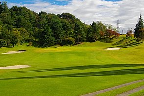 東京五日市カントリー倶楽部 HOLE1-2