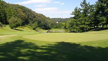 武蔵野ゴルフクラブ HOLE2-2