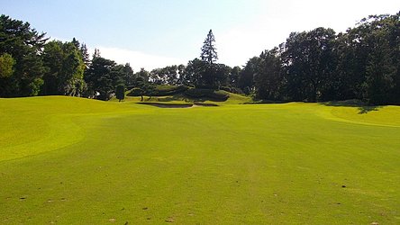 武蔵野ゴルフクラブ HOLE7-2