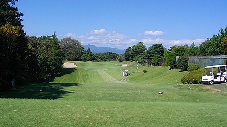武蔵野ゴルフクラブ HOLE15-2