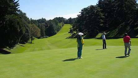 武蔵野ゴルフクラブ HOLE16-2