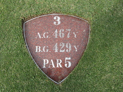 磯子カンツリークラブ 13 /