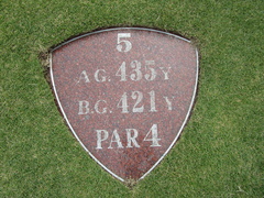 磯子カンツリークラブ 25 /