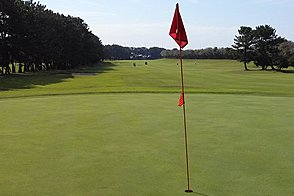 湘南シーサイドカントリー倶楽部 HOLE14-3