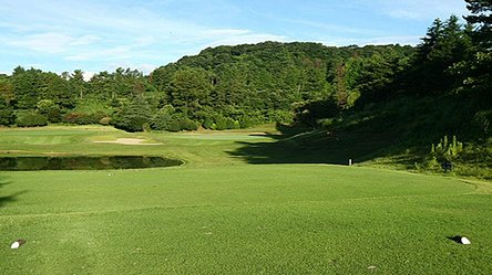 東名厚木カントリー倶楽部 HOLE7-1