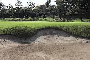 戸塚カントリー倶楽部 HOLE14-2