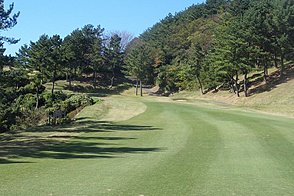 葉山国際カンツリー倶楽部 エメラルド HOLE12-3