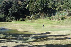 葉山国際カンツリー倶楽部 エメラルド HOLE17-2