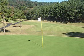 葉山国際カンツリー倶楽部 エメラルド HOLE7-3