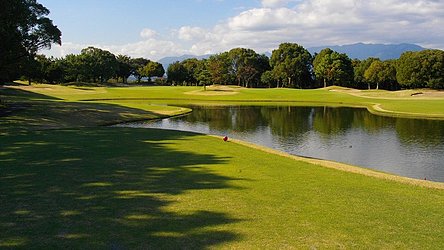 平塚富士見カントリークラブ HOLE12-1