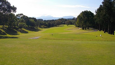 平塚富士見カントリークラブ HOLE13-1