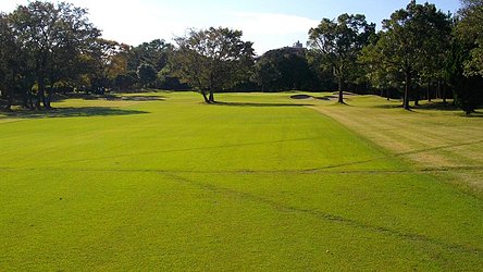 平塚富士見カントリークラブ HOLE13-2