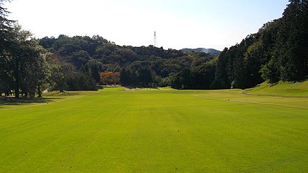 平塚富士見カントリークラブ HOLE1-2