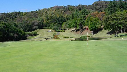 平塚富士見カントリークラブ HOLE2-2