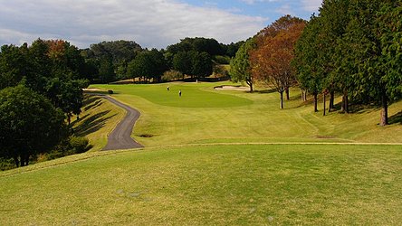 平塚富士見カントリークラブ HOLE8-1