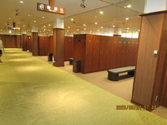 葛城ゴルフ倶楽部 8 /
