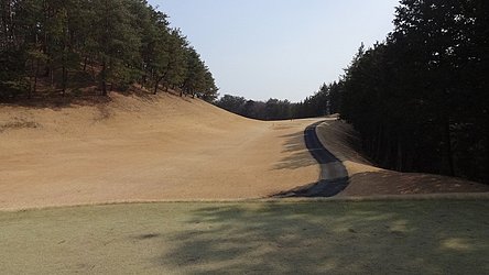 入間カントリー倶楽部 HOLE9-2