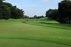 川越カントリークラブ HOLE1-2