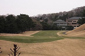 高根カントリー倶楽部 HOLE9-2