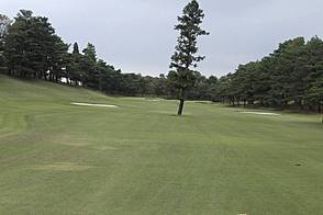 東松山カントリークラブ HOLE8-2