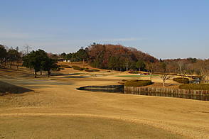 鳩山カントリークラブ NO8ホール-2