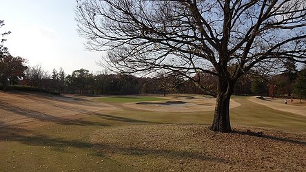 鳩山カントリークラブ HOLE6-1