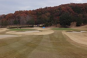 鳩山カントリークラブ HOLE13-3