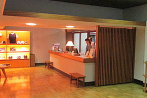 嵐山カントリークラブ クラブハウス-2