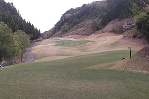 飯能くすの樹カントリー倶楽部 HOLE15-2