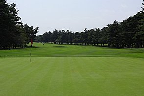 我孫子ゴルフ倶楽部 HOLE17-3