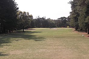 鎌ヶ谷カントリークラブ（中・東） HOLE7-2