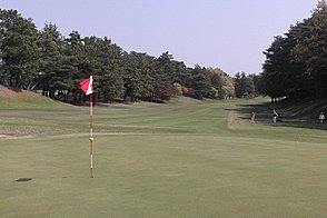 鎌ヶ谷カントリークラブ（中・東） HOLE8-3