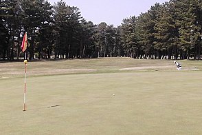 鎌ヶ谷カントリークラブ（中・東） HOLE3-3